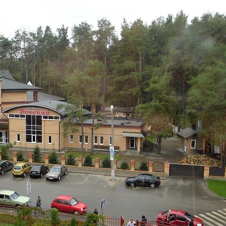 Hotel-Restaurant Complex Vensky Brovary Eksteriør billede